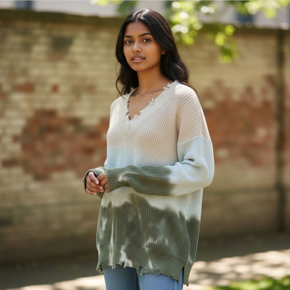Young Fabulous & Broke Run Away Sweater Dip Dyed Distressed Pullover Sz S/M